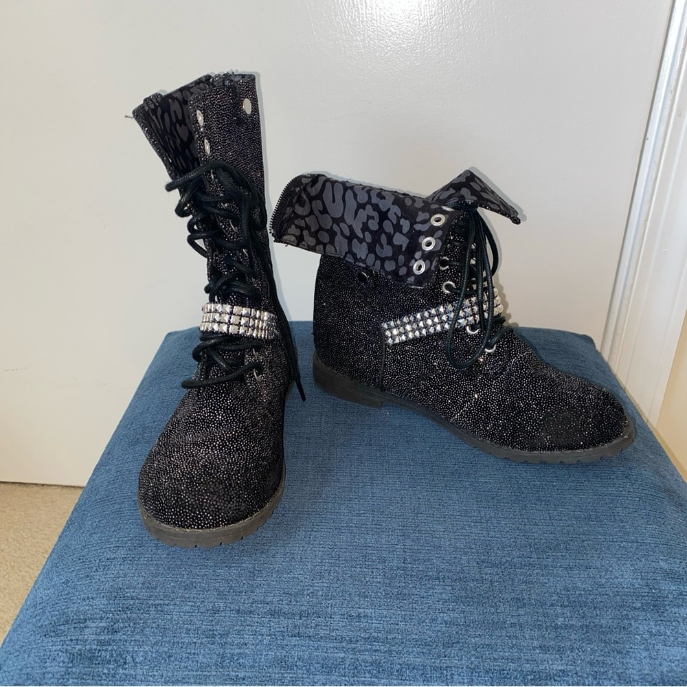 Girls justice, size 3 black glitter, lace up convertible boots